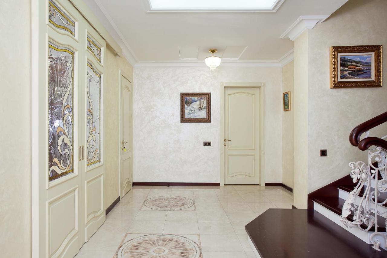 Bortnichi House Hotel Kyiv Exterior photo
